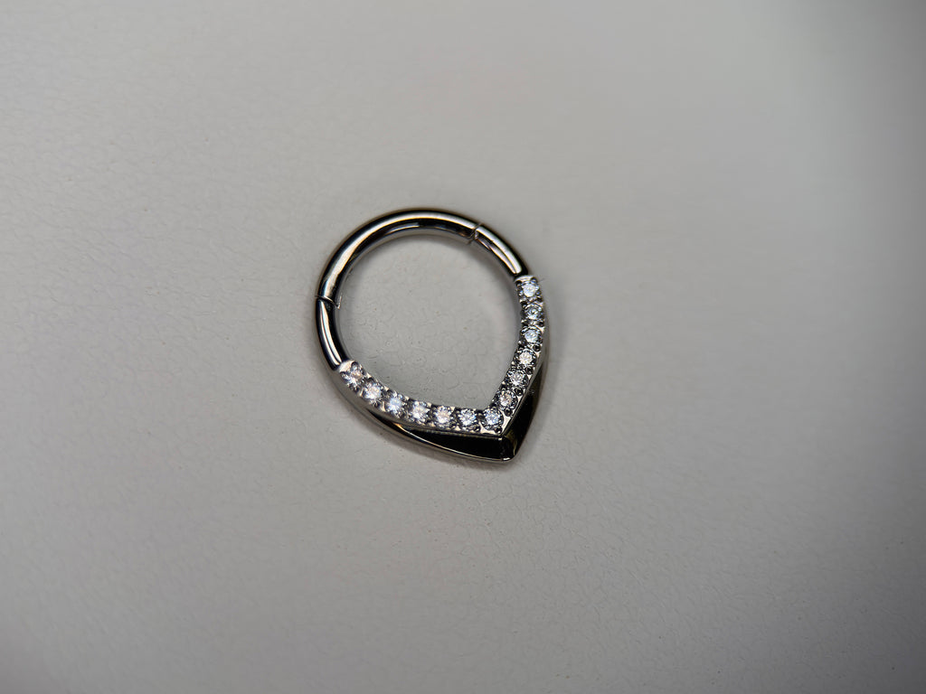 CZ Paved Point Ring